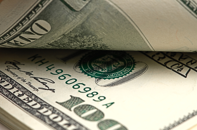 На межбанке ожидают дальнейшего снижения курса доллара