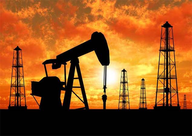 Нефть дорожает, несмотря на опасения о переизбытке