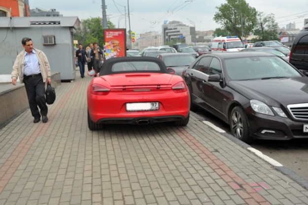 Украинский ученый создал сайт, где можно жаловаться на нарушителей парковки