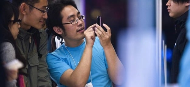 Китаец ради покупки iPhone пытался продать почку