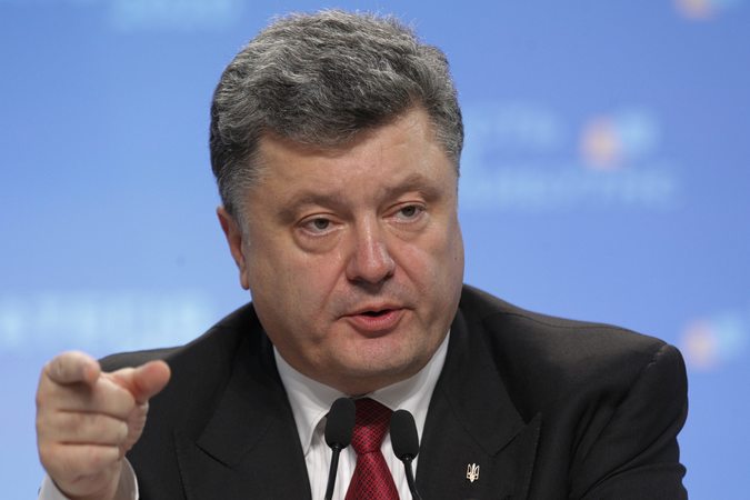 Порошенко: Украина расширила санкции против России (список)
