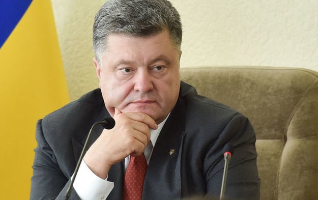 Порошенко: Россия вводит санкции против Украины, не основываясь на документах