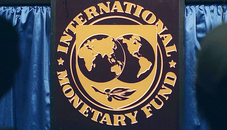 МВФ ухудшил прогноз роста мировой экономики в 2016 году с 3.6% до 3.4%, сообщает Bloomberg.