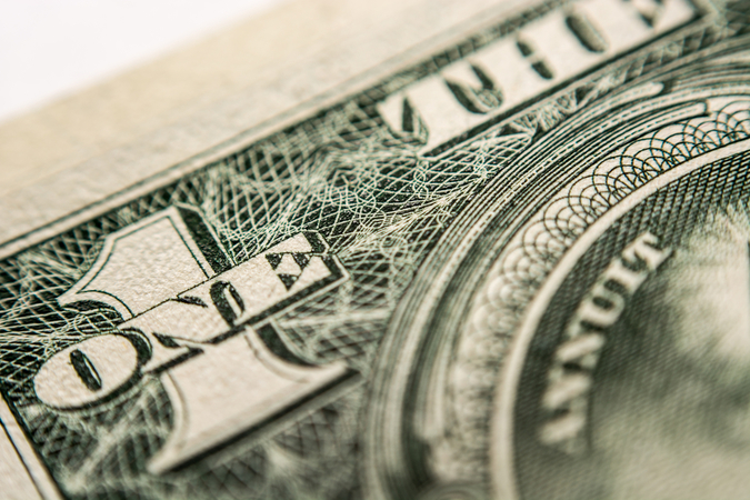 30 марта доллар ослабил свои позиции на межбанковском валютном рынке.