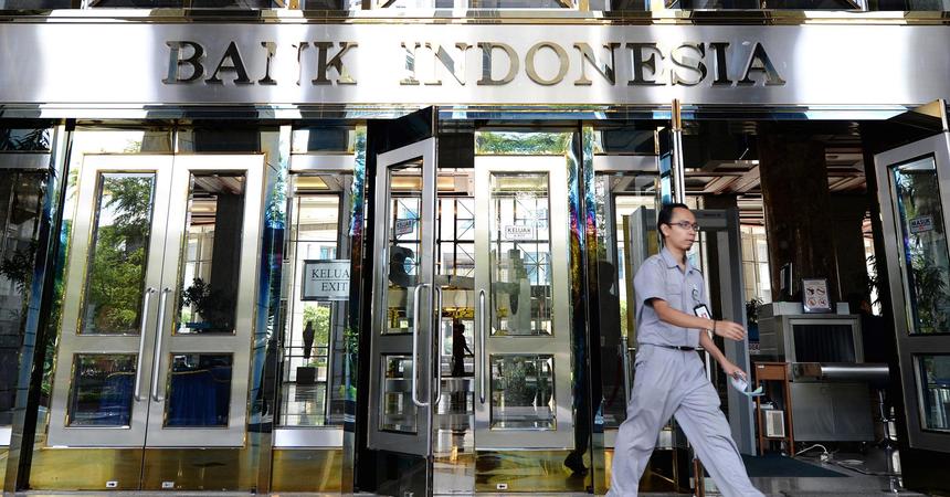 Центральный банк Индонезии приостанавливает смягчение монетарной политики перед принятием новой ключевой процентной ставки в августе.