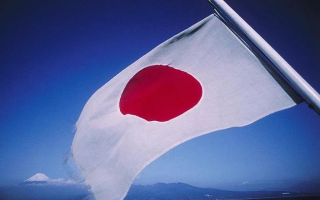 Правительство Японии урезало прогноз роста экономики практически в два раза.