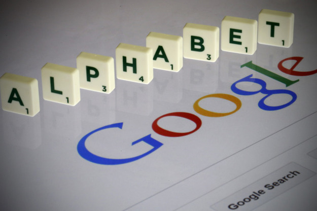 Год назад CEO Google Ларри Пейдж объявил о создании нового мегахолдинга Alphabet.
