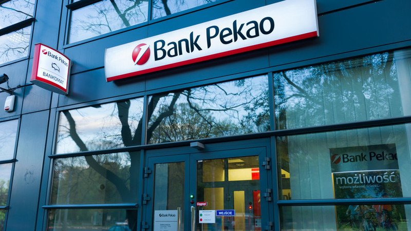 Крупнейшая страховая компания Восточной Европы, PZU, собирается купить дочку итальянского Unicredit – Bank Pekao.