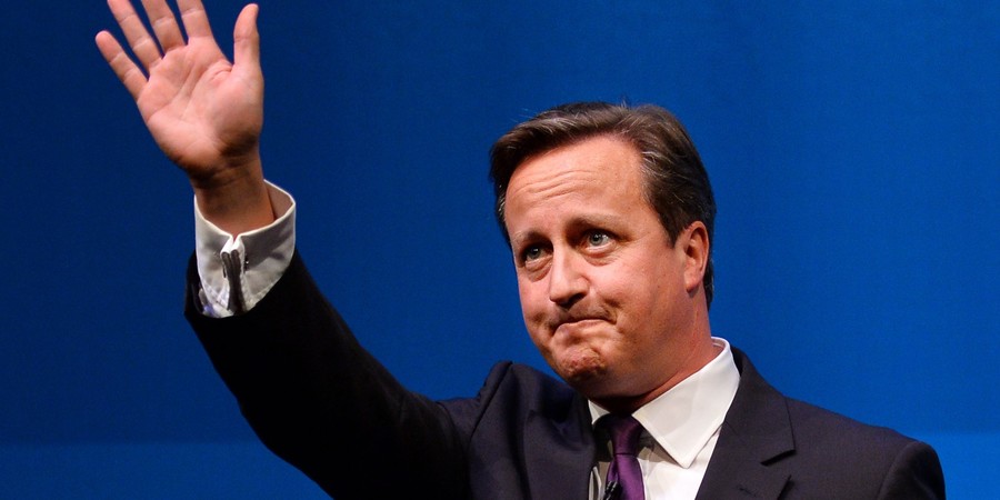 Бывший премьер-министр Великобритании Дэвид Кэмерон, под чьим правлением страна решила покинуть ЕС, заявил об окончании политической карьеры.