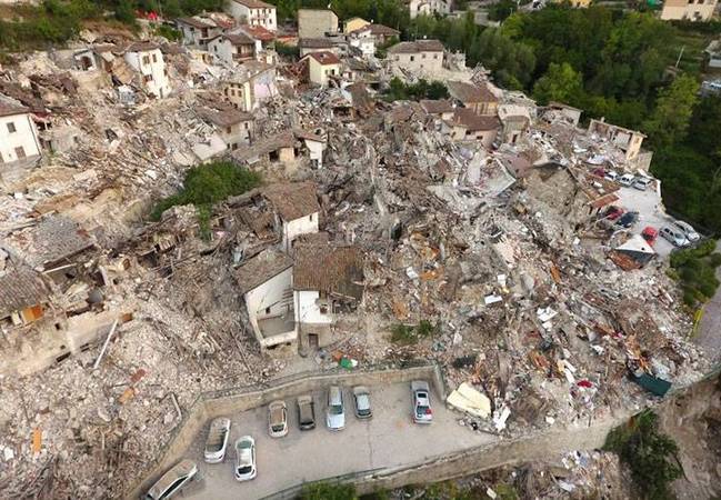 В прошлом месяце на Центральную Италию обрушилось мощное землетрясение.