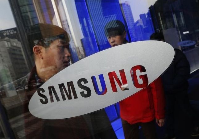 Samsung приостановила производство своего флагманского смартфона Note 7, после того как ретейлеры перестали их продавать.