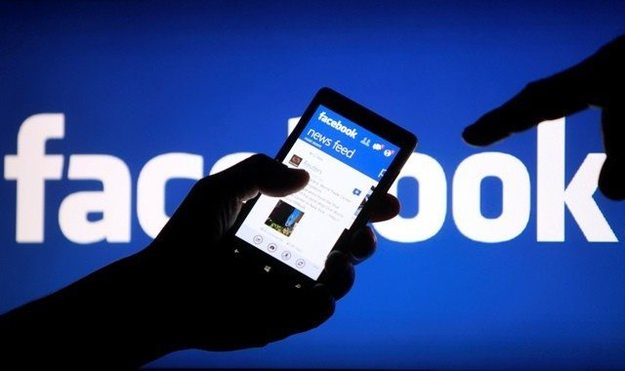 Пользователи Facebook в США смогут заказать еду на страницах ресторанов в социальной сети.