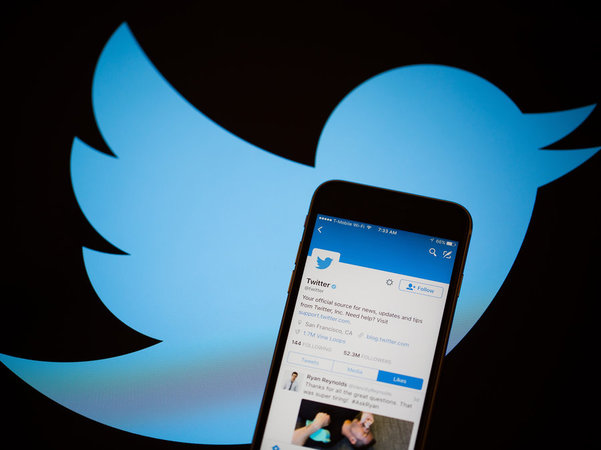 Социальная сеть Twitter сократит 9% своих сотрудников в рамках плана реструктуризации, направленной на увеличения прибыльности.