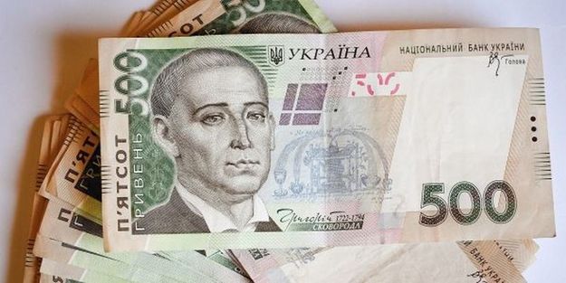 Национальный банк не изменил официальный курс гривны — 25,56 грн/$.