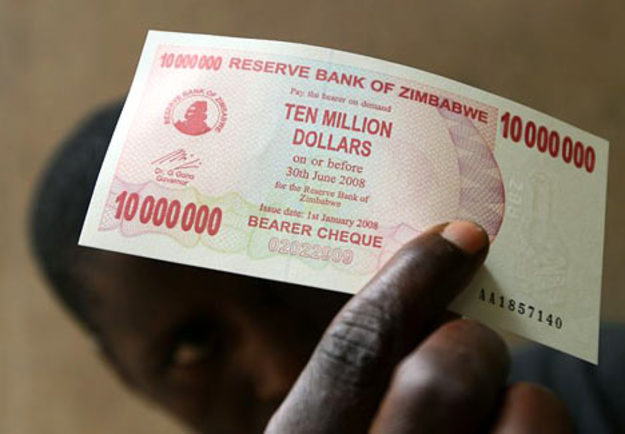 Центральный банк Зимбабве выпустил новую купюру в размере $10 млн.