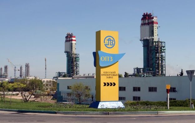 Фонд государственного имущества (ФГИ) не получил ни одной заявки на участие в конкурсе по продаже 99,6% акций Одесского припортового завода (ОПЗ).