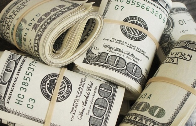 Национальный банк объявил о проведении валютного аукциона по покупке валюты до $100 млн.