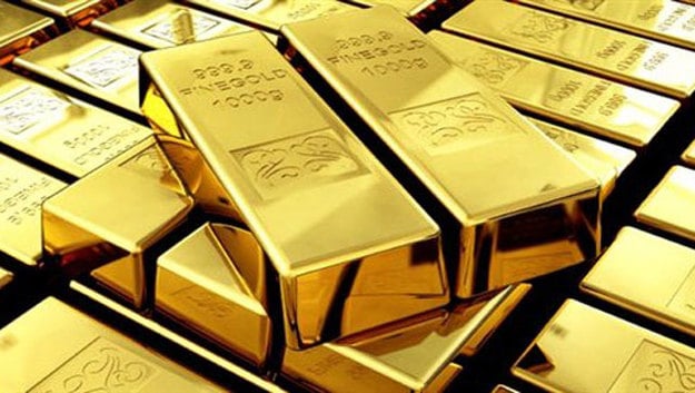 Национальный банк понизил курс золота и курс серебра.