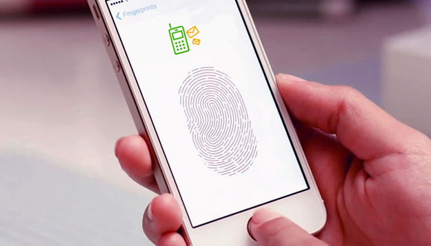 Пользователи любых Android-гаджетов, оборудованных дактилоскопическим сканером, могут заходить в приложение и подтверждать оплату не только паролями, но и отпечатками пальцев.