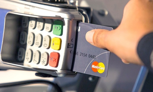 Компания Mastercard представила биометрическую банковскую карту нового поколения.