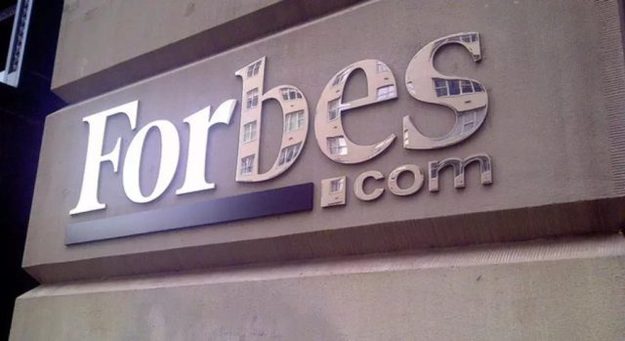 Журнал Forbes представил свежий рейтинг 2 000 крупнейших публичных компаний в мире.