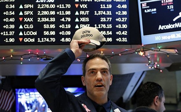 Промышленный индекс Dow Jones обновил исторический максимум, достигнув отметки 21 240 пунктов.