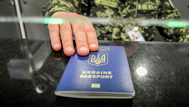 Идет первая неделя безвизового режима с ЕС для украинцев.