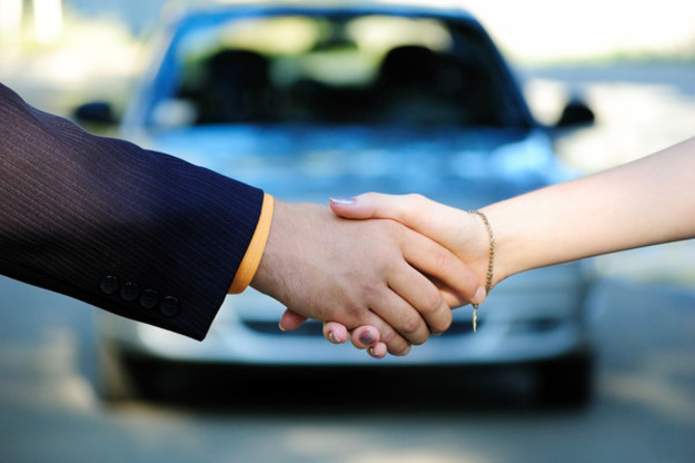 ПриватБанк запустил новую кредитную программу для физлиц «Авто в лизинг», которая предусматривает кредитование как новых, так и подержанных автомобилей.