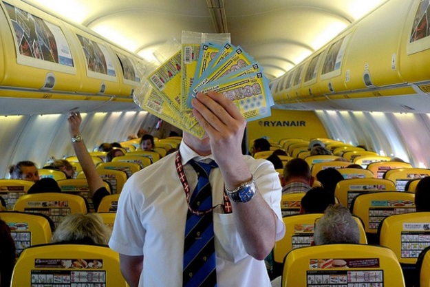 Компания Ryanair разослала всем, кто купил билеты, письмо с подробной инструкцией.
