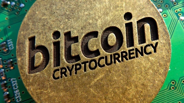 Цифровая валюта и краудфандинг для блокчейн-технологических компаний привлекли столько внимания, что даже один из основателей криптовалюты Ethereum, на которой построены многие цифровые монеты, говорит, что пришло время остыть.