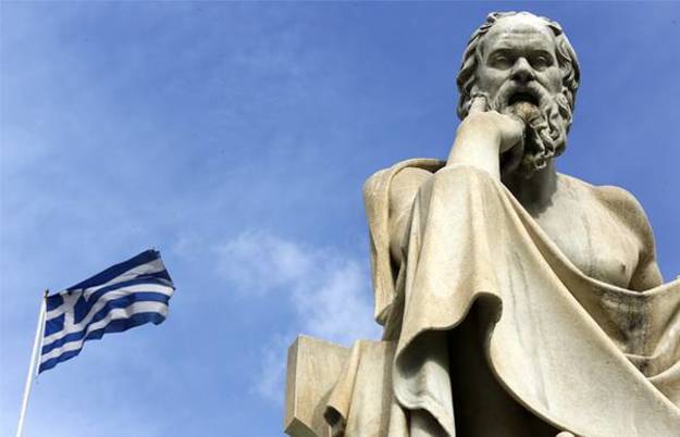 Международный валютный фонд одобрил выделение нового кредита для Греции.