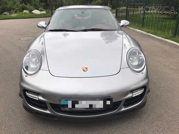 Владелец Porsche 911 Turbo из Алматы, Казахстан, готов обменять свое авто на криптовалюту Bitcoin или Ethereum, а также на ферму для майнинга.