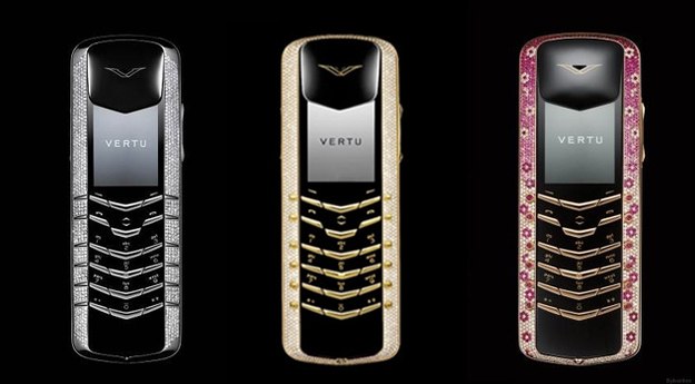В прошлом месяце известный британский производитель люксовых телефонов Vertu объявил о закрытии производства в Великобритании и сокращении 200 сотрудников.