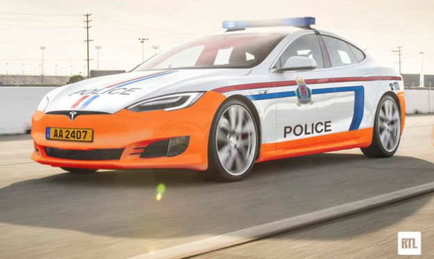 Полиция Люксембурга приобрела два электрокара Tesla Model S, которые будут использоваться в качестве патрульных автомобилей.