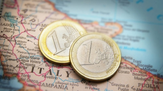 Размер государственного долга Италии в июне текущего года достиг рекордного размера, превысив 2,281 трлн евро.