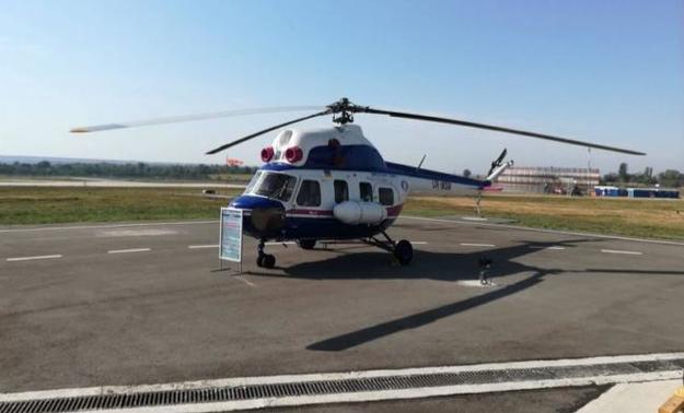 Производитель авиационных двигателей АО «Мотор Сич» представила вертолет собственного производства «Надежда» в Запорожье на открытии Чемпионата Украины по вертолетному спорту.