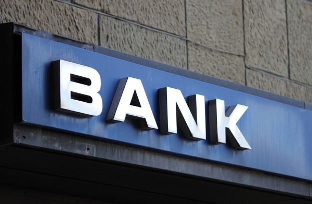 На прошлой неделе, 23 августа, были подписаны договоры о передаче части активов и части обязательств неплатежеспособного АКБ «Новый» в пользу принимающего банка — АО «ТАСкомбанк».
