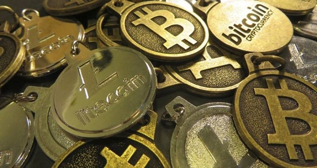 Ажіотаж навколо bitcoin і крипто-валют в цілому, а також навколо технології blockchain і залучення капіталу за допомогою випуску крипто-коїнів давно дістався до України.
