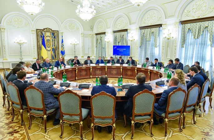 Порошенко: Інвесторів з РФ не допустять до приватизації українських держпідприємств