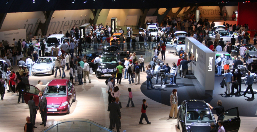 На Франкфуртский автосалон в этом году более 50 брендов привезли 228 мировых премьер.