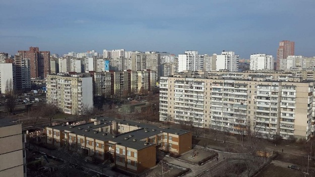 Стоимость квадратного метра жилья на вторичном рынке Киева близка к $1000 и продолжает падать.