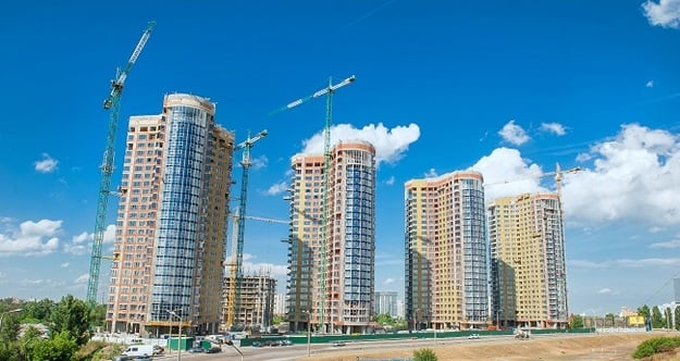 Будівельні підприємства України в січні-серпні 2017 року збільшили обсяги робіт у порівнянні з аналогічним періодом минулого року на 25,5% — до 53,5 млрд грн.