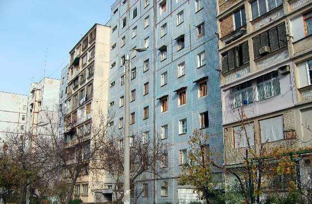 «Минфин» промониторил порталы объявлений по продаже вторичного жилья* и собрал самые дешевые предложения в центральных городах Украины.