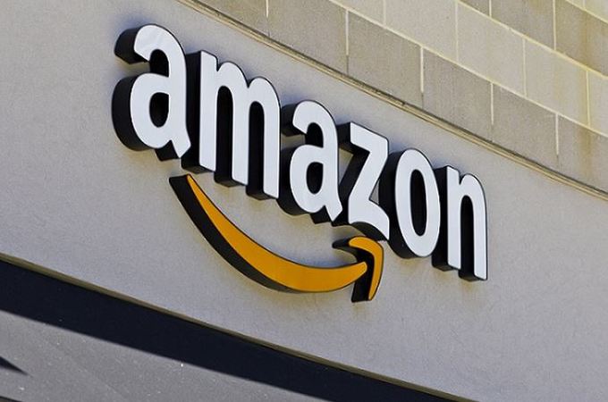 Після того, як у вересні місяці компанія Amazon оголосила про свої наміри відкрити «другу штаб-квартиру», вона повідомила в понеділок, що отримала 238 пропозицій від «міст і регіонів в 54 штатах, провінцій, районів і областей Північної Америки», які вияви