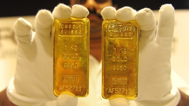 Национальный банк повысил официальный курс золота и понизил курс серебра.