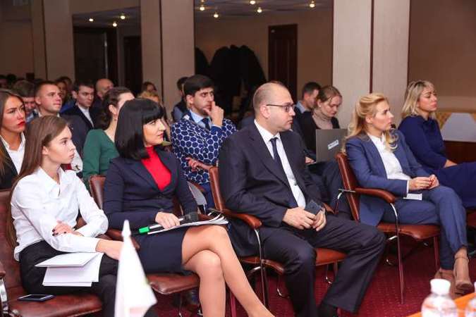 Асоціацією «Всеукраїнська асоціація фінансових компаній» 25 жовтня 2017 року був організований і проведений семінар-практикум «Основні проблемні аспекти діяльності фінансових компаній».