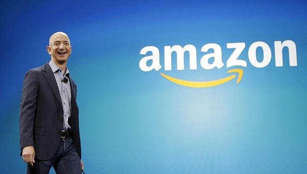 Глава американського онлайн-рітейлера Amazon Джефф Безос вдруге став самим найбагатшою людиною в світі, залишивши позаду Білла Гейтса.
