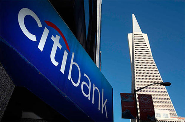 Citigroup Global Markets Holdings Inc. (США) випустив кредитні ноти (credit-linked notes, CLN) під гривневі облігації внутрішньої державної позики (ОВДП) на 115 млн грн з терміном обігу до 5 вересня 2018 року.
