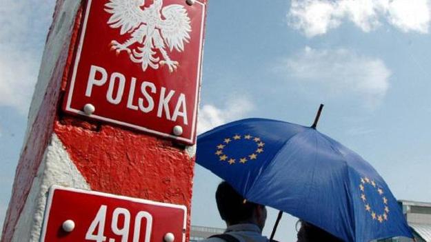 Починаючи з січня наступного року набувають чинності нові правила працевлаштування іноземців у Польщі.