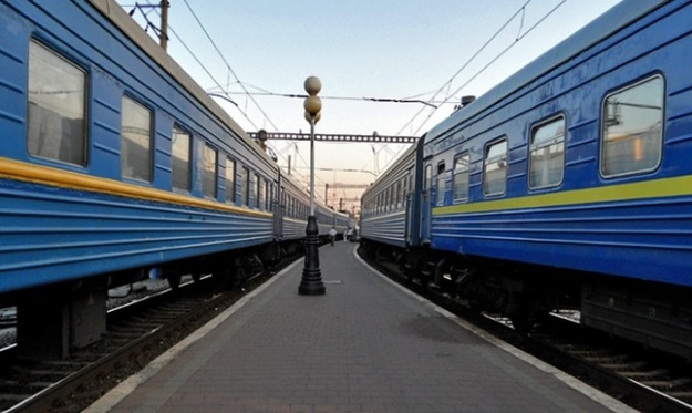 «Укрзалізниця» (УЗ) розпочала продаж квитків за зниженими тарифами на міжнародні поїзди, котрі курсують до країн Європейського союзу (ЄС).
